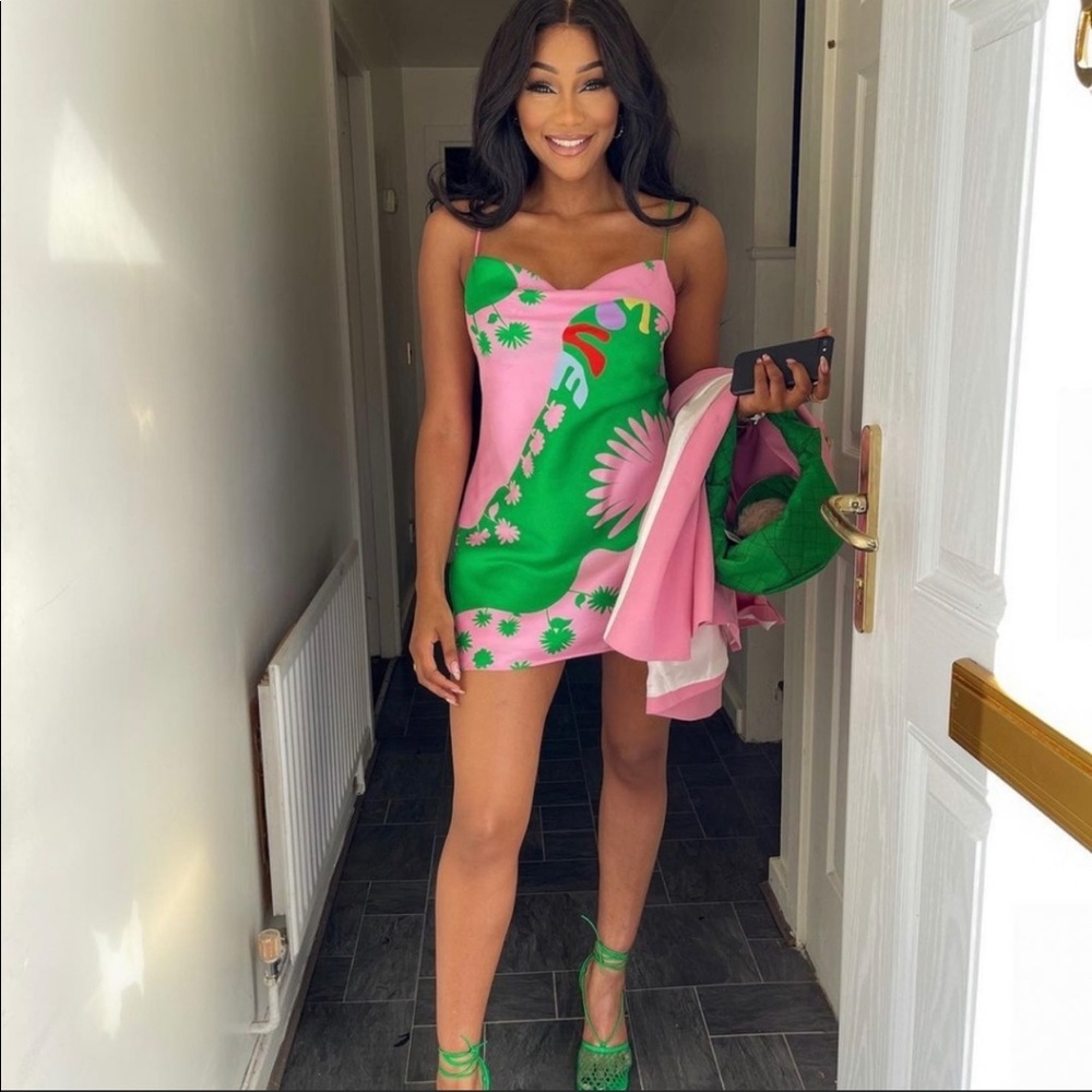 ZARA NEW WOMAN SHORT STRAPPY PRINTED SATIN DRESS - Picture 2 of 13